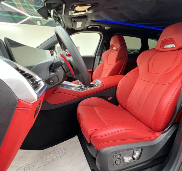 BMW XM