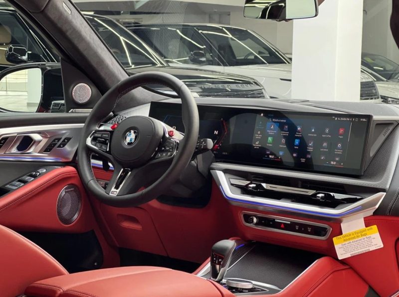BMW XM