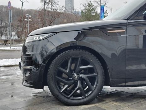 взять в аренду Range Rover Sport (2023)