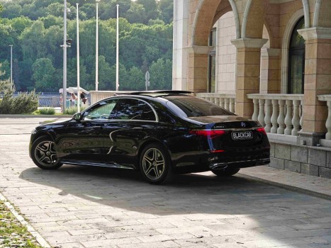 взять в аренду Mercedes S400d 4matic