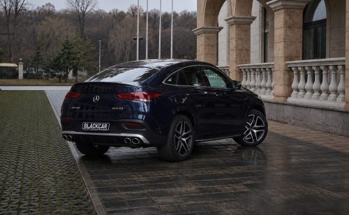 взять в аренду Mercedes GLE Coupe 53 AMG