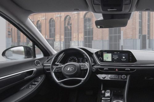 взять в аренду Hyundai Sonata