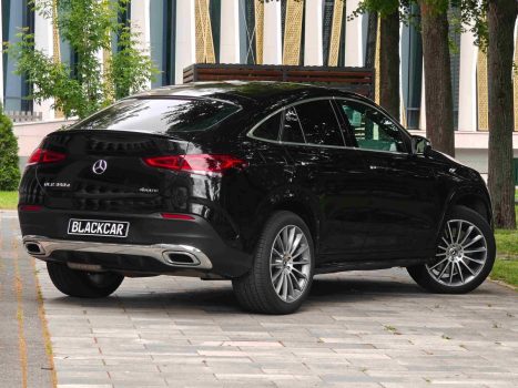 взять в аренду Mercedes GLE AMG Coupe 350d