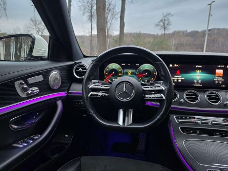 взять в аренду Mercedes E350d 4matic