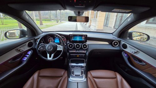 взять в аренду Mercedes GLC Coupe 300 4matic