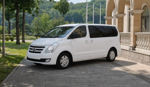 Hyundai H-1